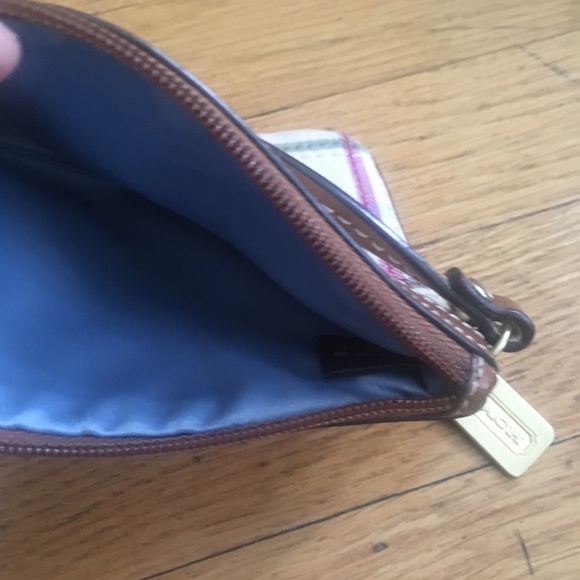 Small plaid Coach wristlet - Picture 2 of 3